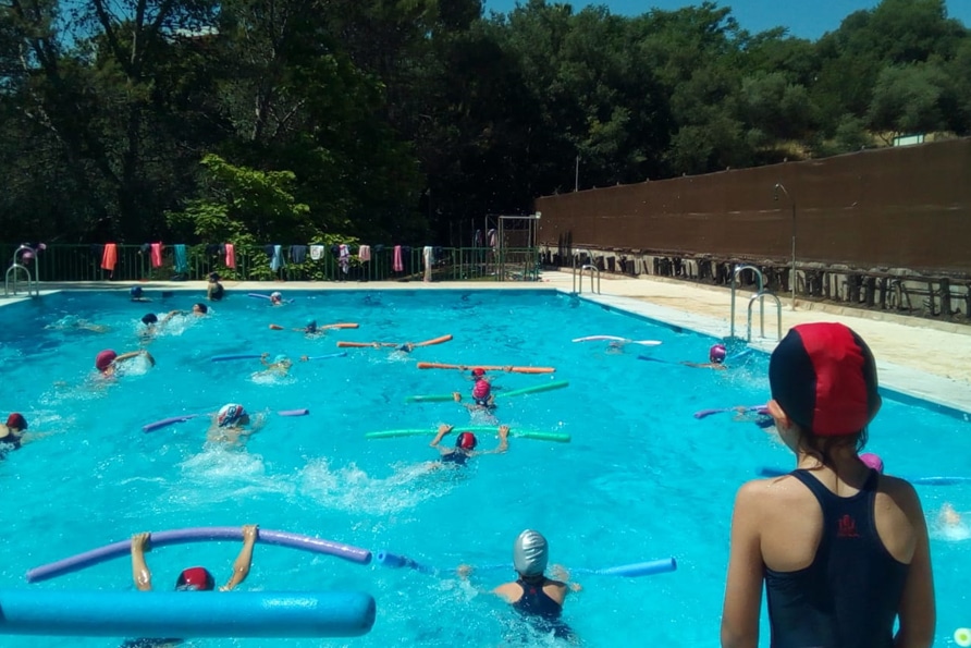 tipo-2_piscina_colegio-de-Fomento-bilingüe-El-Encinar-Córdoba