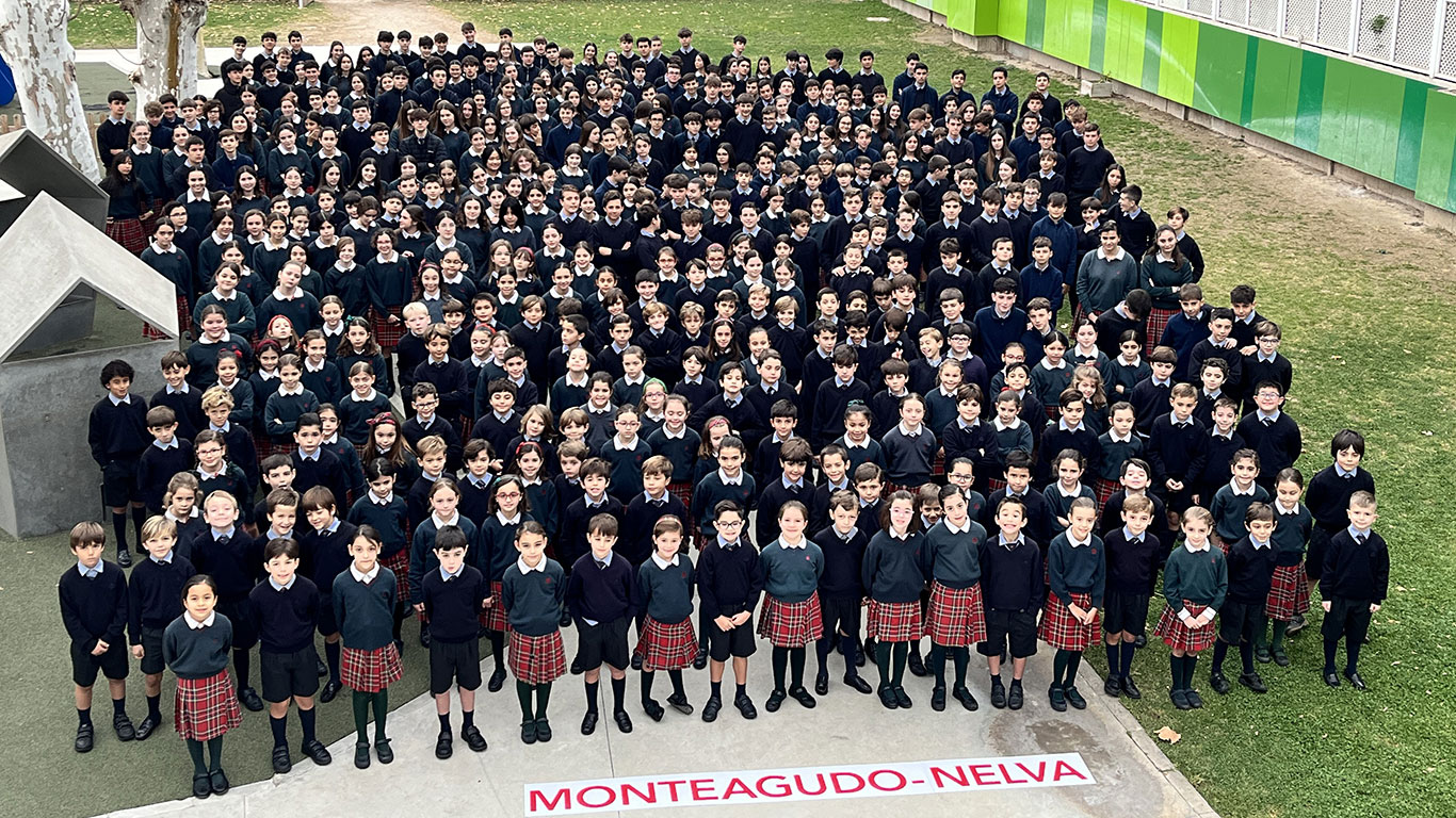 Cambridge English entrega más de 440 diplomas a los alumnos del colegio Monteagudo-Nelva