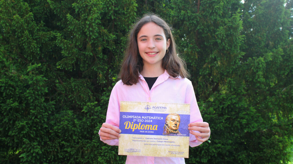 Una alumna del Colegio Montespiño, en la final gallega de la XXV Olimpiada Matemática