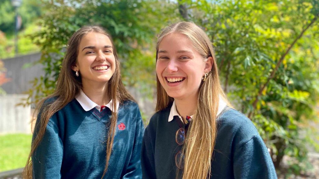 Dos alumnas del Colegio Peñamayor quedan finalistas del Women Leadership Award