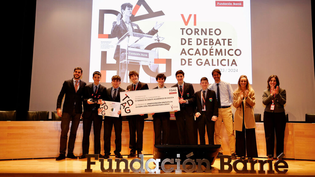 El Colegio Peñarredonda, campeón del VI Torneo de Debate de Galicia